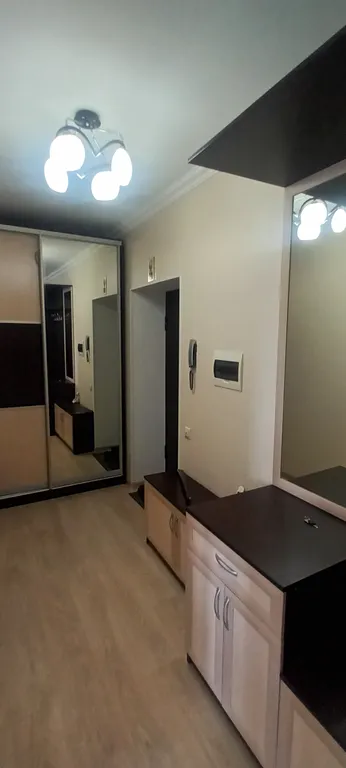 Квартира в центре новый дом, охрана, лифт, до парка с минеральной водой