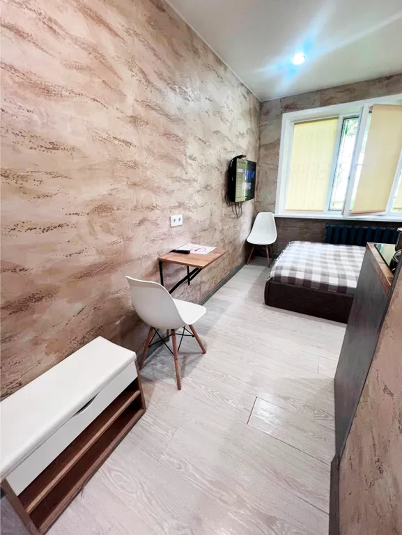 Студия свежий ремонт в центре