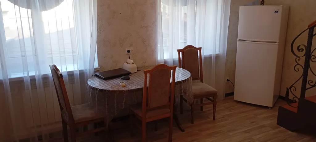 Уютная квартира в исторической части города в парке Ашик Умера