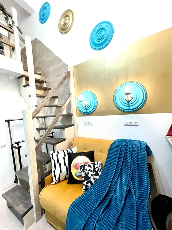 Квартира Квартира Уютная двухэтажная студия рядом с метро Селигерская — Москва