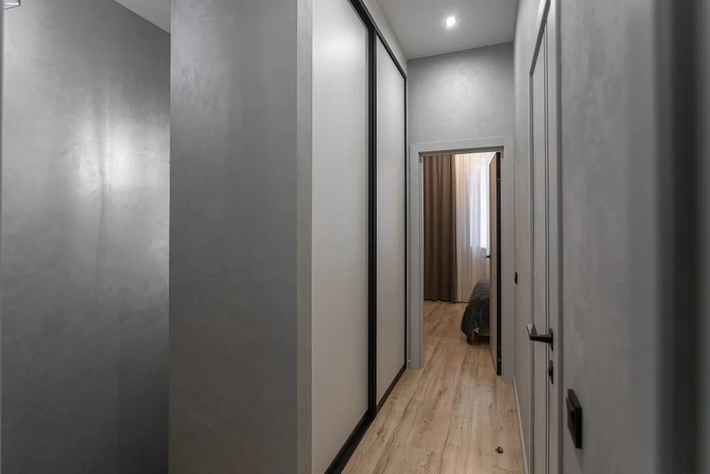 На первой линии от моря сдам полдома