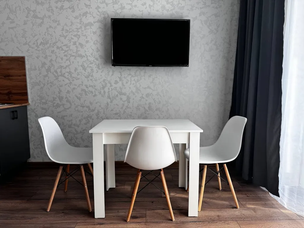 Новая укомплектованная квартира в самом центре