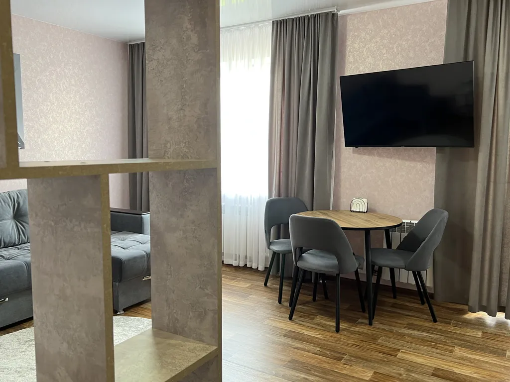 Уютная квартира-студия — аренда посуточно в Юрга