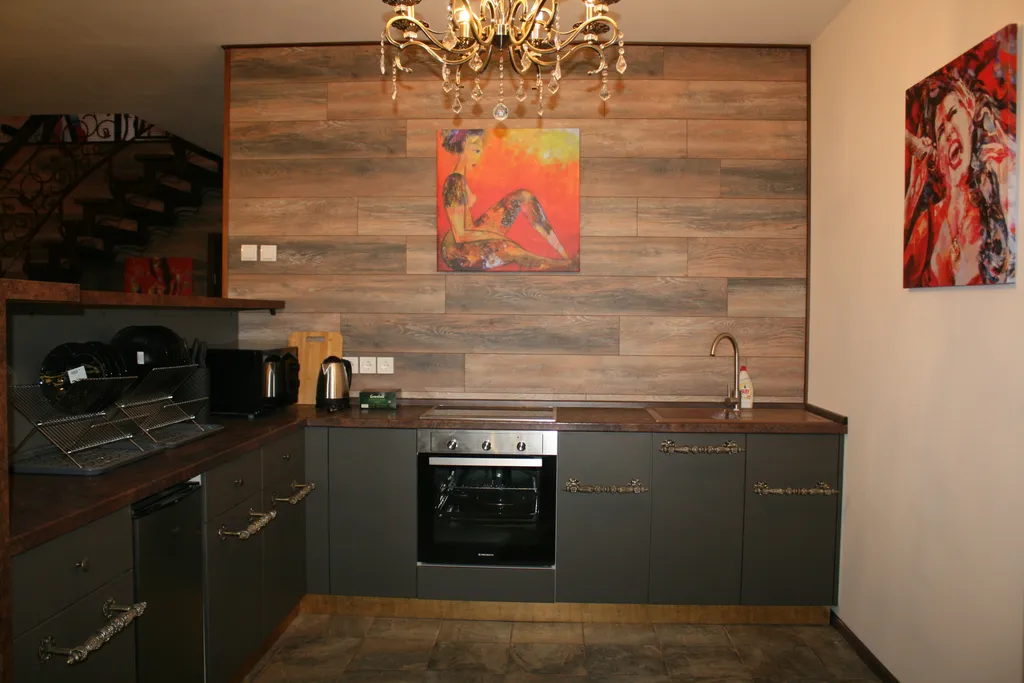 Уникальная двухэтажная квартира в центре города с видом на Кремль