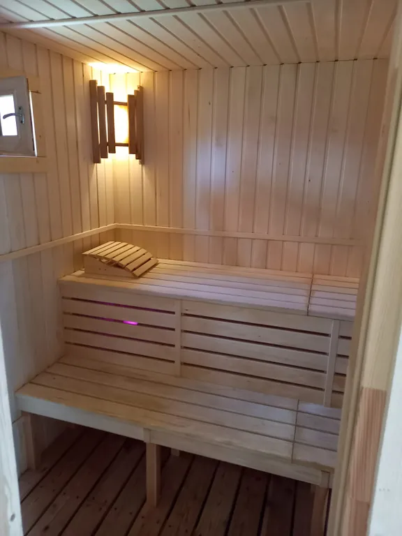 Новый дом-сруб у реки в живописном месте, баня, банный чан, рыбалка