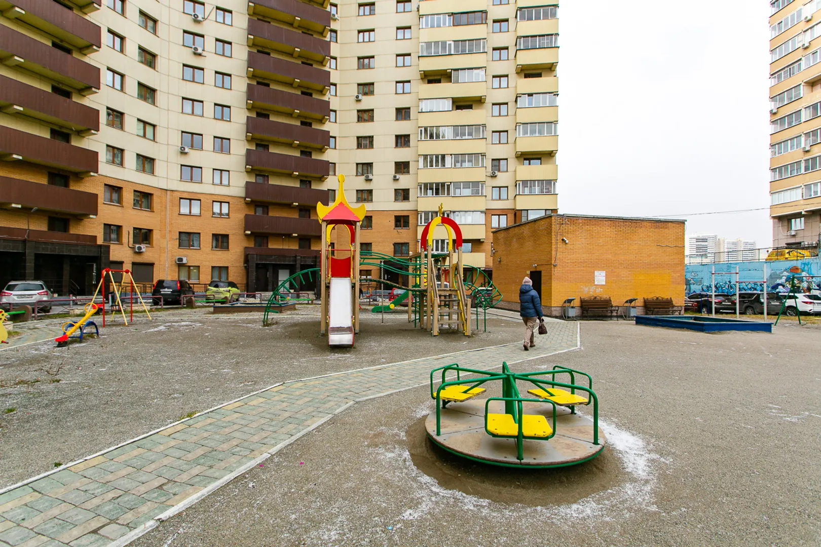 Фото