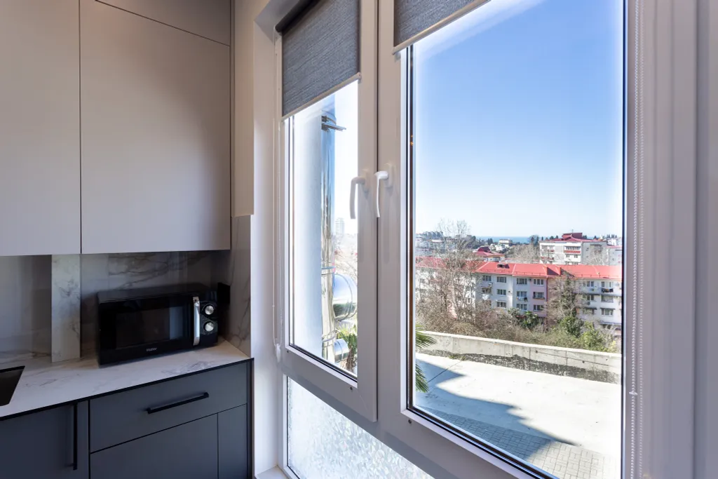 4. 16 studio goncharova mini