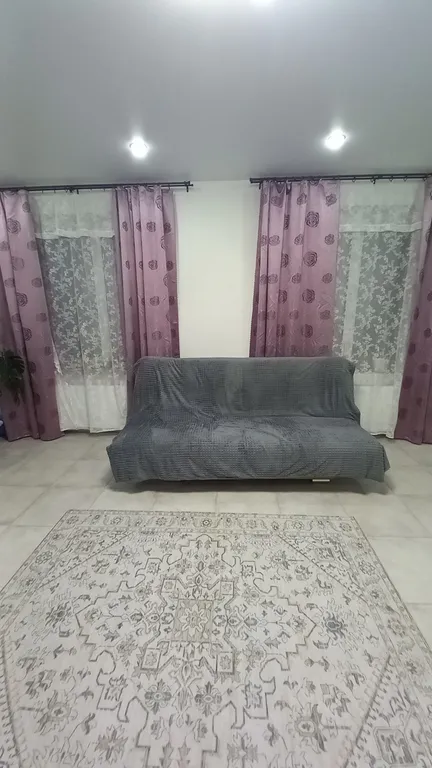 новый благоустроенный дом в тихом месте