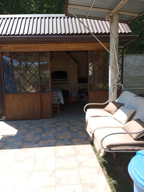 Уютный домик у леса рядом с городом