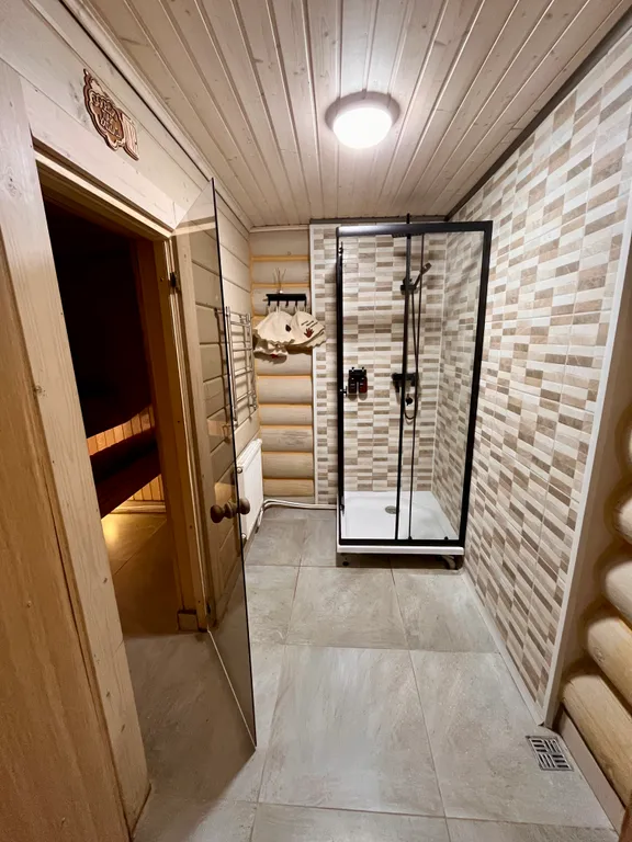 Коттедж с сауной рядом с озером