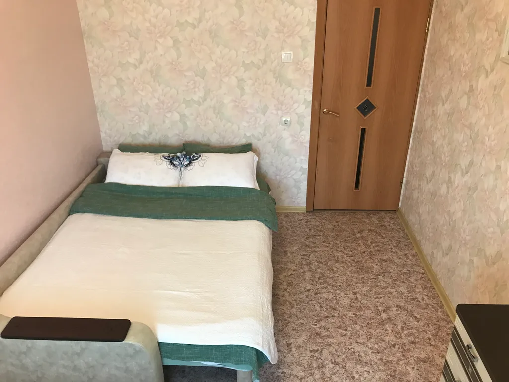 Квартира в центре города в тихом дворике с видом из окон на парк