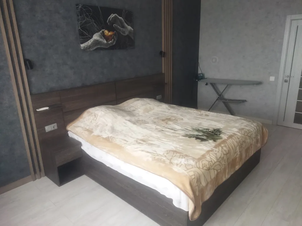 Квартира с современными технологиями и с видом на закаты.