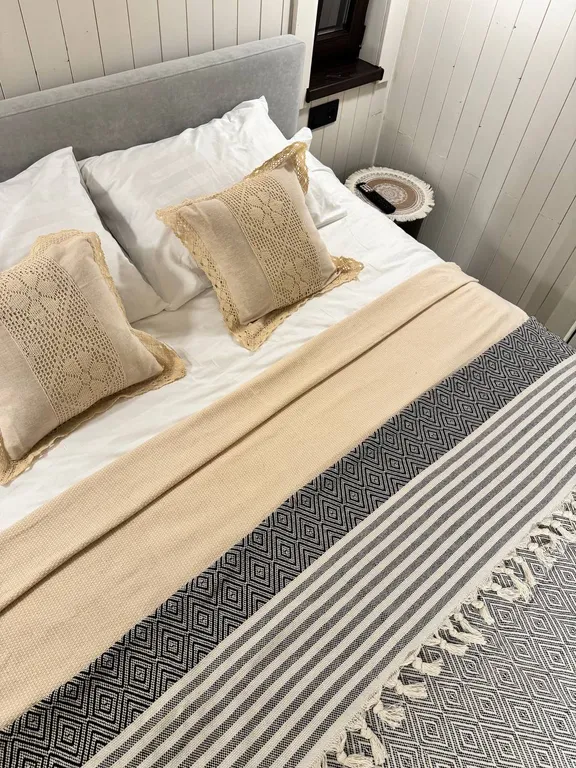 Дом в Абхазии у Черного моря (На волне)