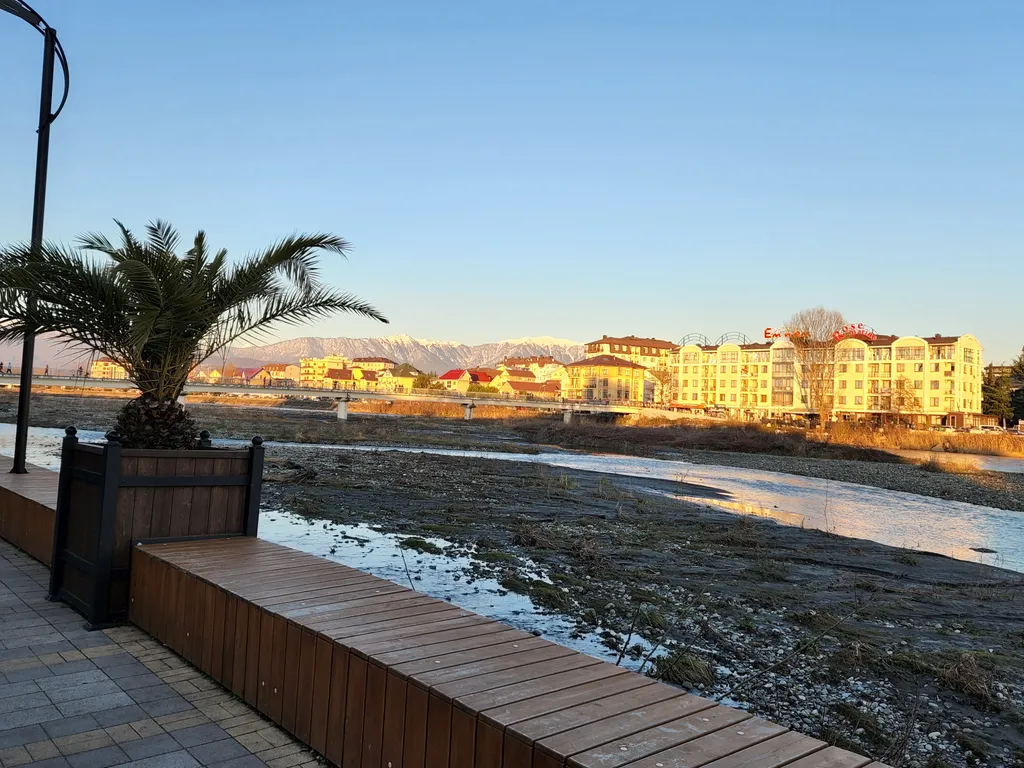 Квартира Уютная, чистая, красивая квартира недалеко от моря — Сириус