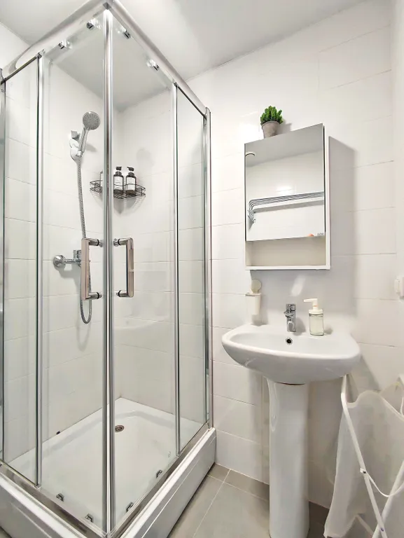 Студия с видом на море