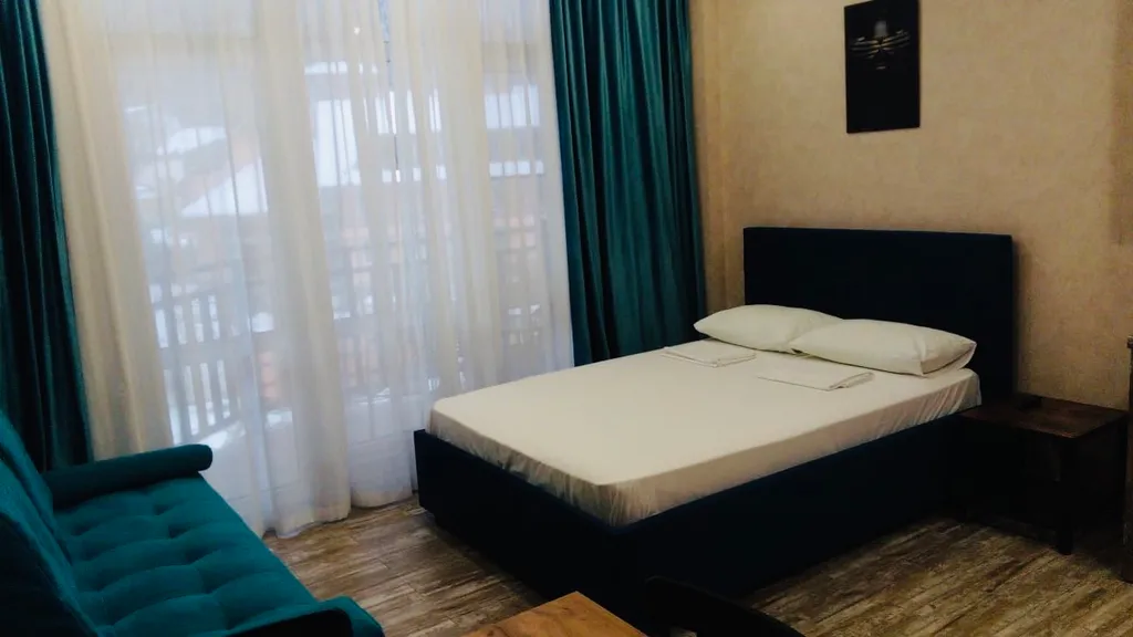 Апартамент с видом на горы