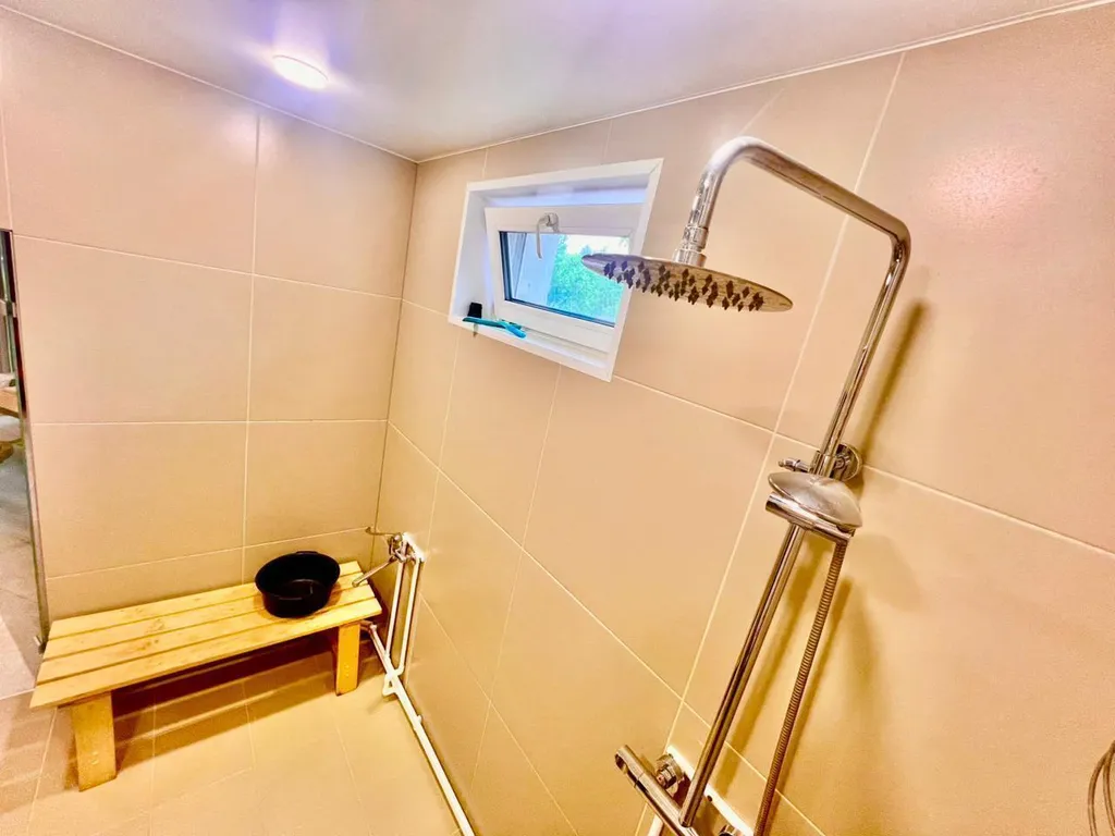 Уютный, современный двухэтажный дом