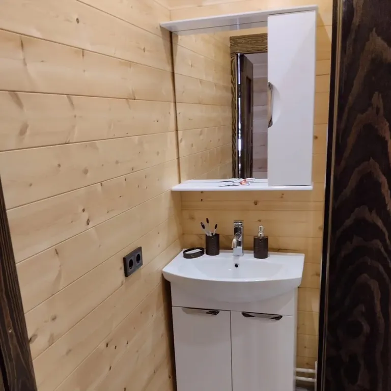 Коттедж Домик с видом на горы — Шерегеш