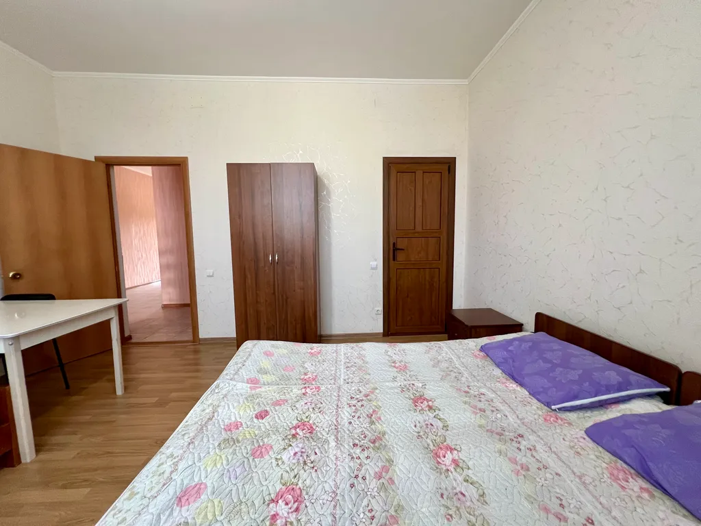 Квартира Комната — Сириус