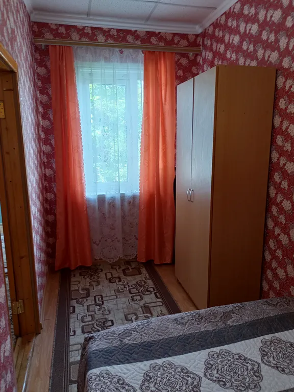 Квартира с отдельным входом и закрытым двориком