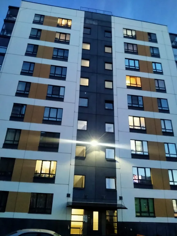 Студия на берегу реки