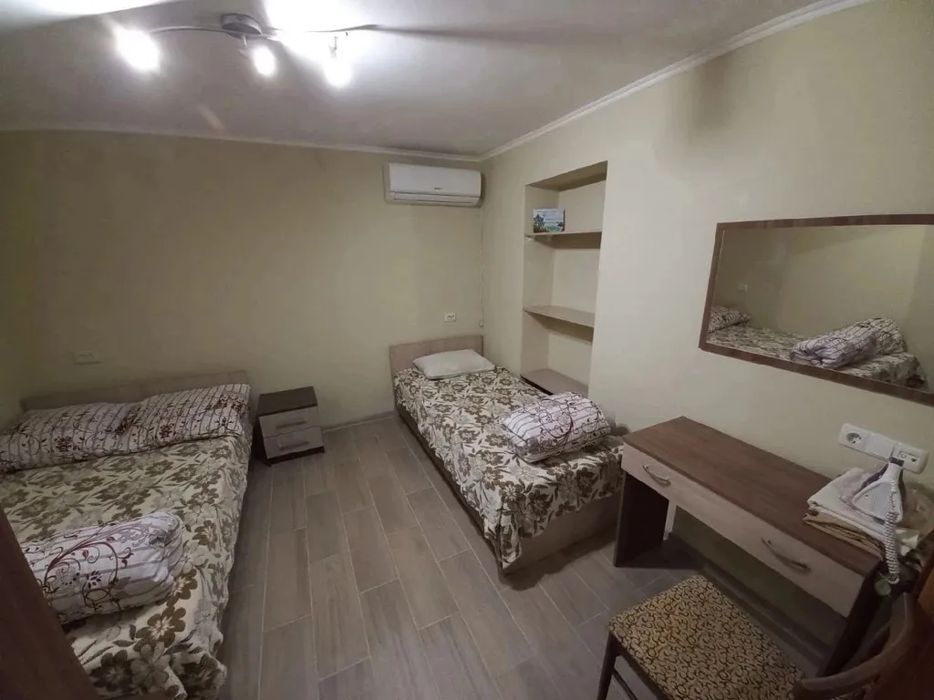 Квартира с двориком возле моря