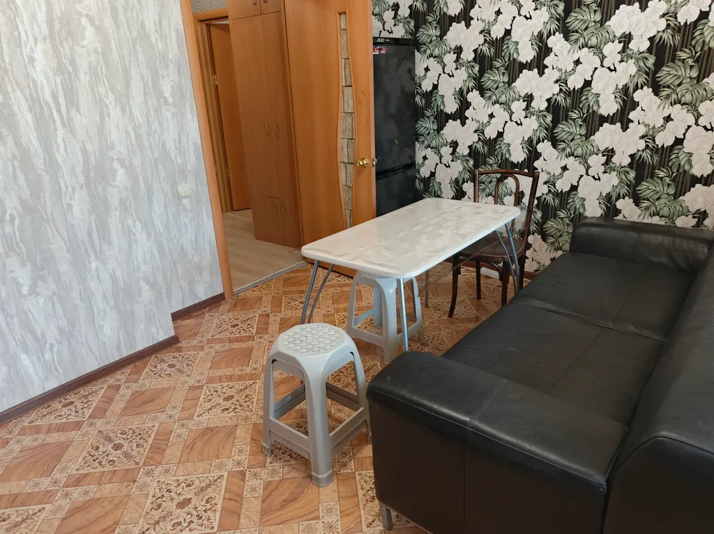 Просторная квартира с большой кухней