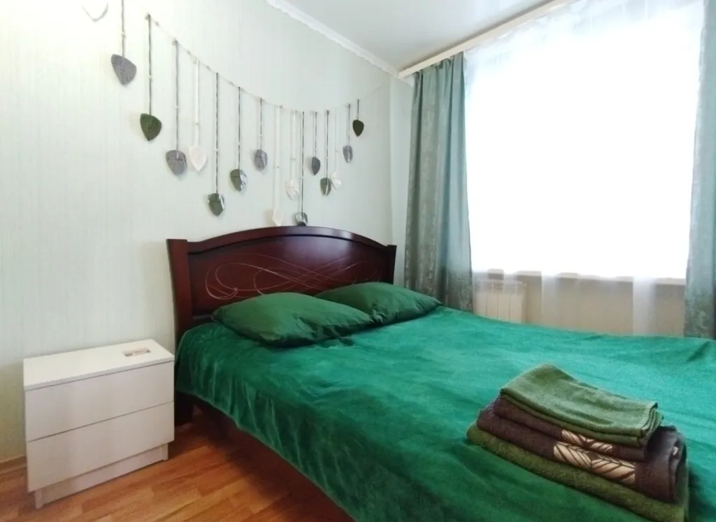 Просторная и уютная квартира — аренда посуточно в Череповец