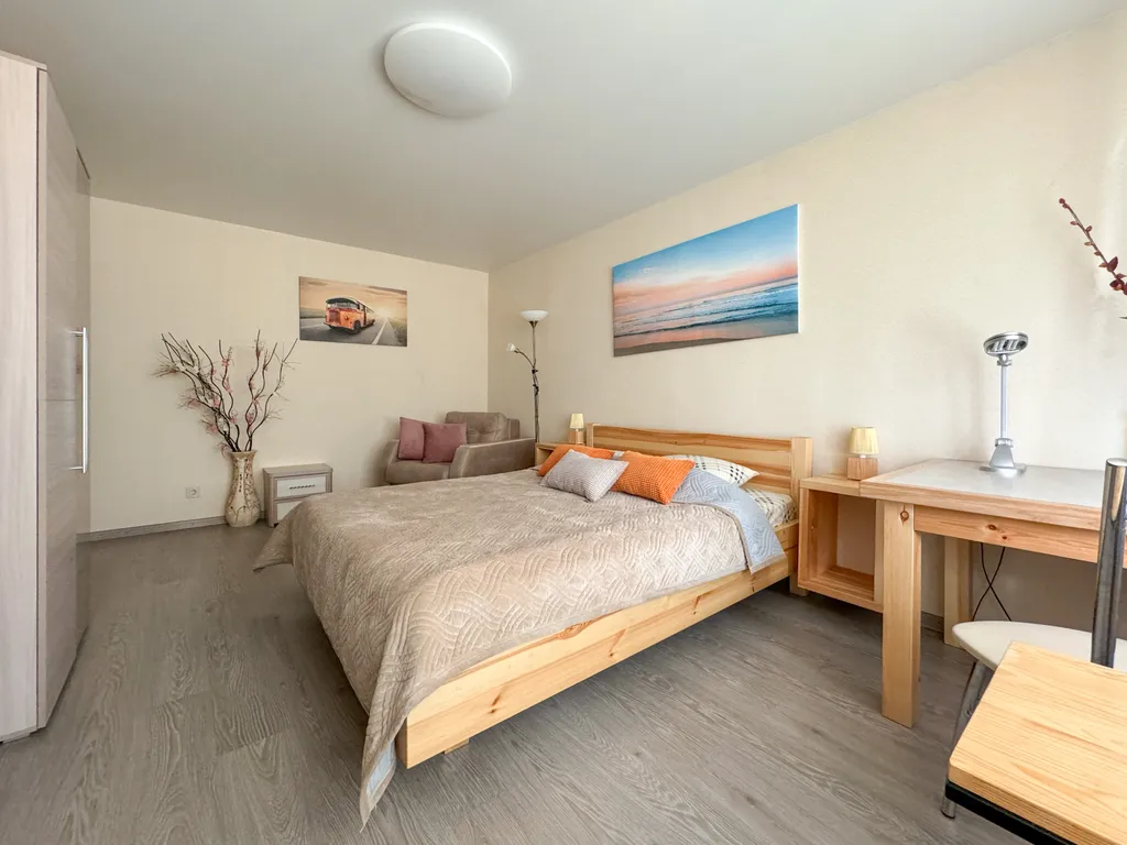 Квартира Светлая квартира с шикарной кроватью и беспружинным жестким матрацем — Ярославль