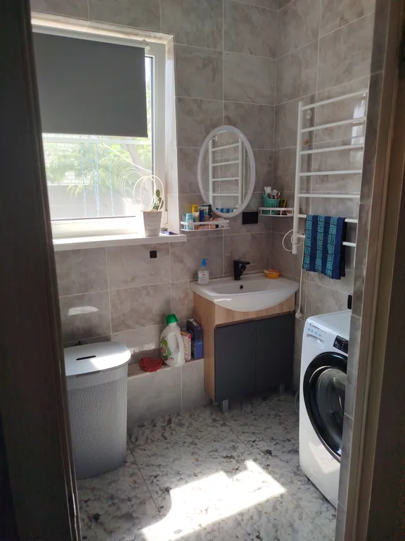 Дом с бассейном