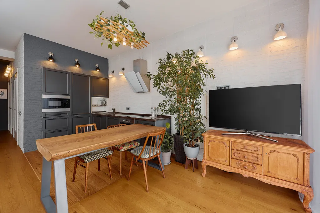 Стильный апартамент с видом на горы