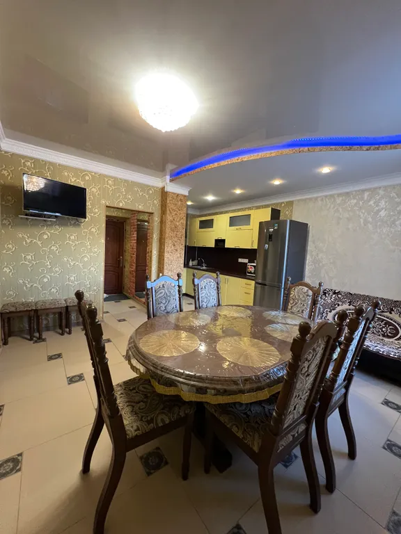 Коттедж Дом на 10 человек — аренда посуточно в Геленджик