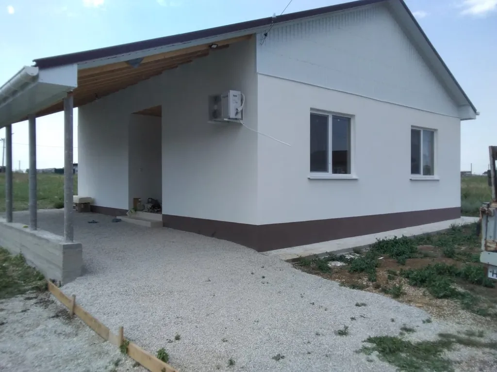 Коттедж Уютный дом, 850 метров от моря. Малое скопление людей на пляже. — аренда посуточно в Приморский