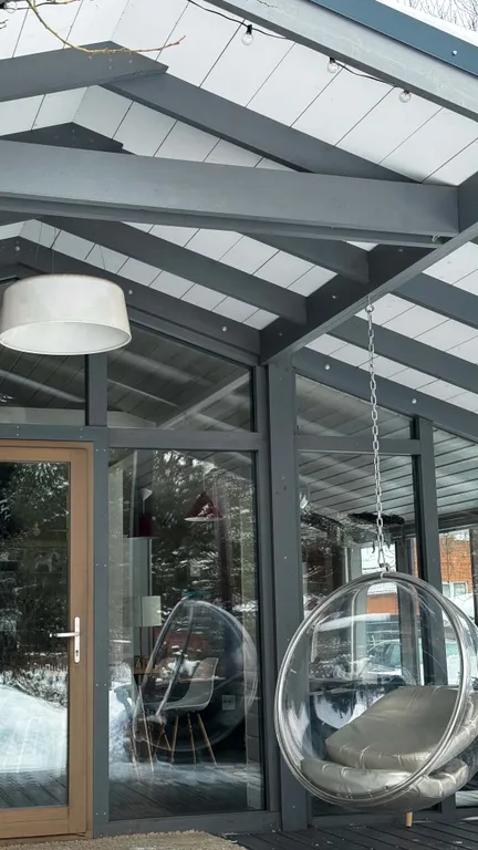 Дубльдом в сoснaх