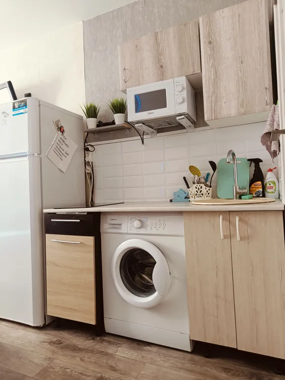 Квартира студия у метро Золотая Нива