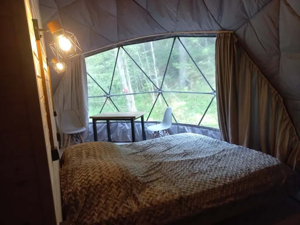 Купол сфера с панорамным видом