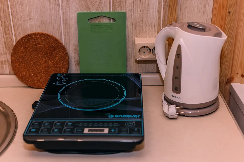 Комната со своим санузлом и мини-кухней в историческом центре