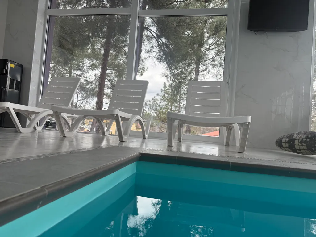 Место под соснами