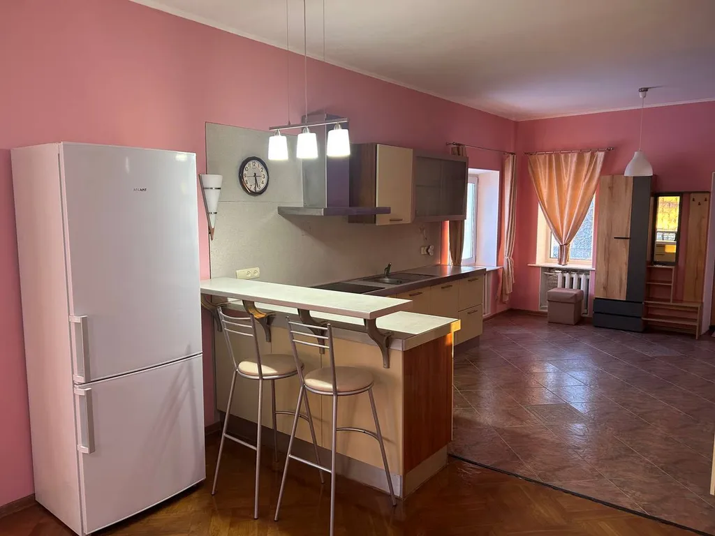 Дом с каминным залом