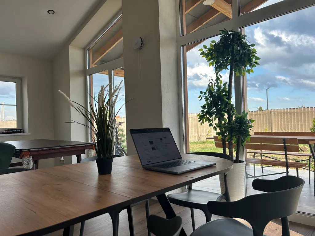 Эко-дом у озера с чаном, сауной и бильярдом