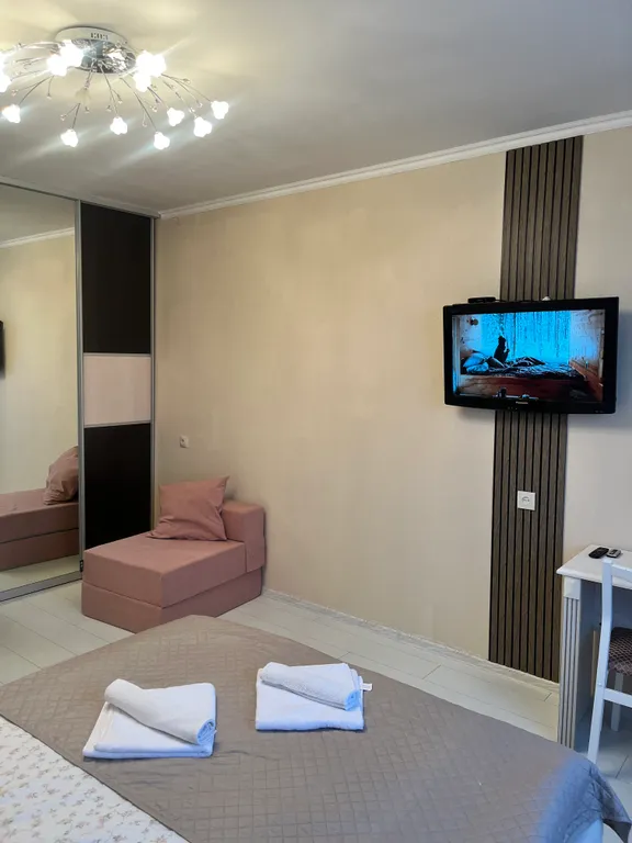 Уютная квартира на набережной с красивым видом из окна