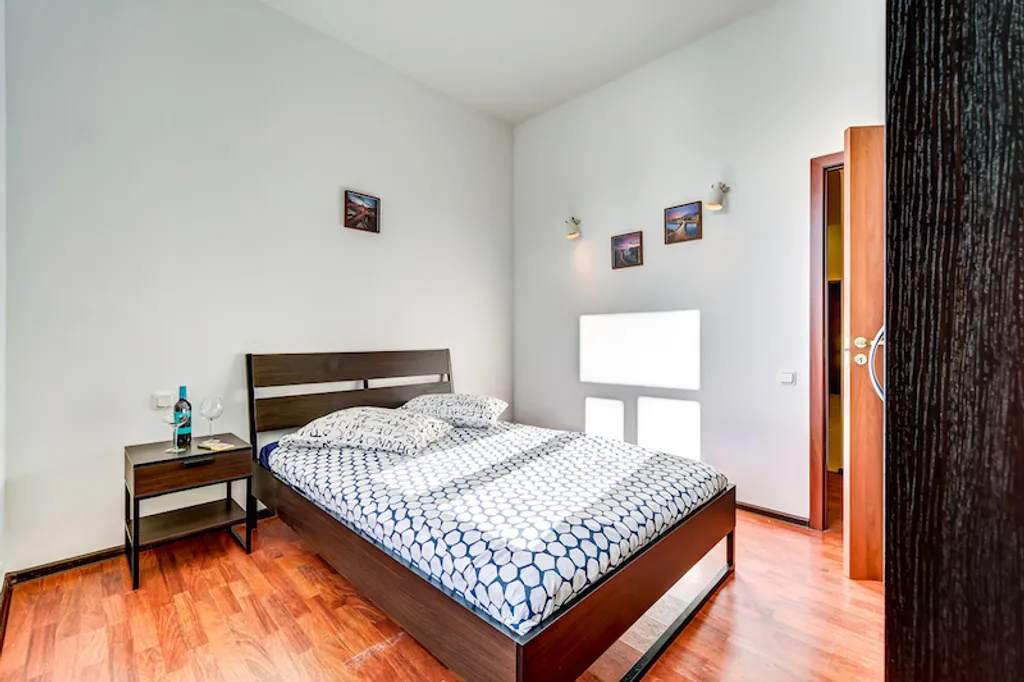 Квартира Квартира 3 спальни, лифт, вид на площадь — Санкт-Петербург