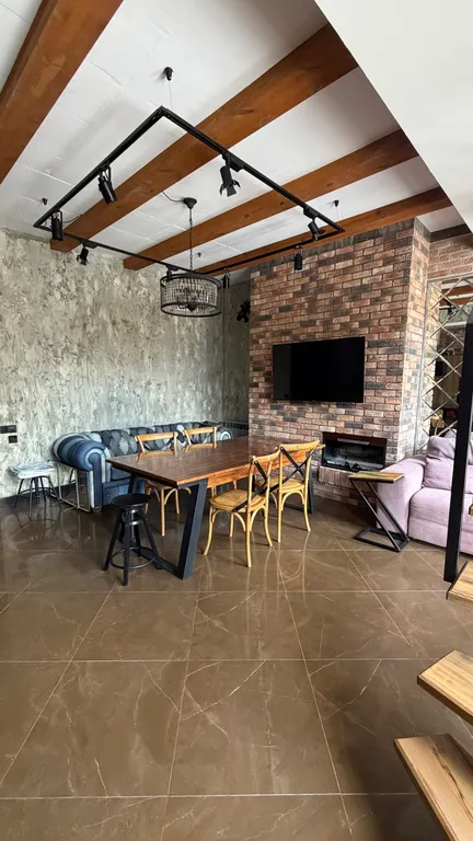 Уютная двухуровневая квартира в самом центре горнолыжного курорта