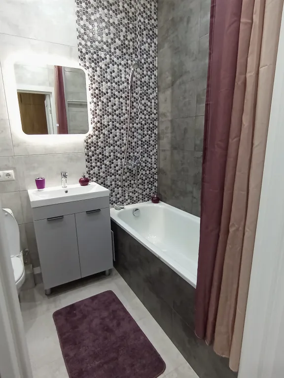 Новая, красивая студия с балконом в ЖК Зеландия