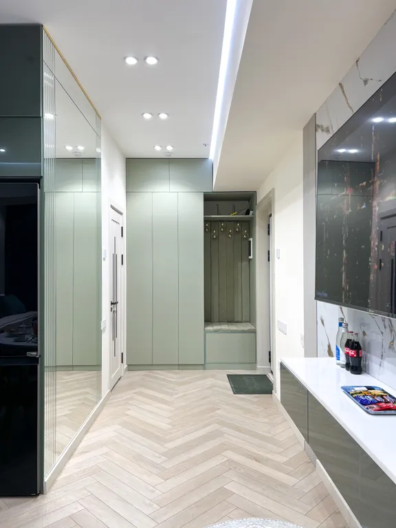 Уютная дизайнерская студия на 16 этаже в ЖК Modera Towers