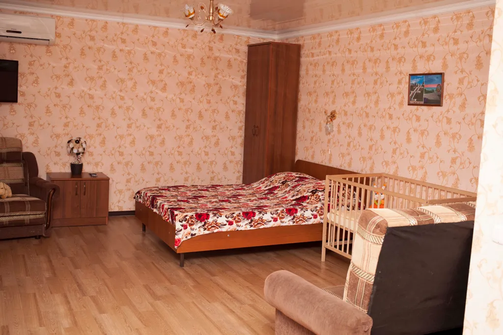 Квартира Квартира Студия с кухней и санузлом — Ейск