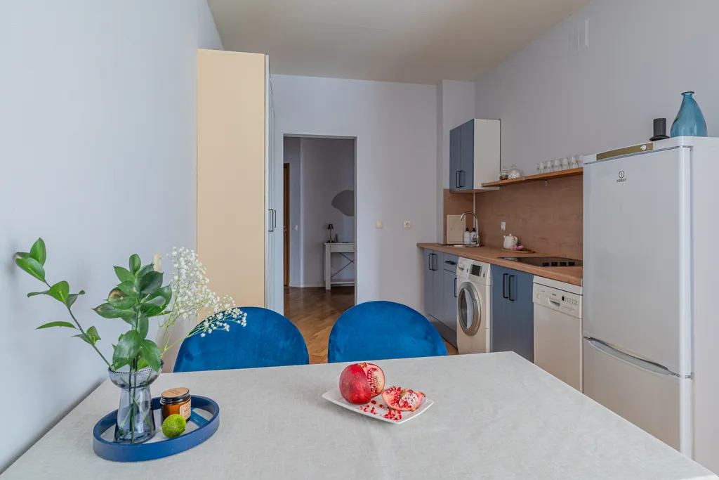 Шикарная 3-комнатная квартира с дизайнерским ремонтом в центре