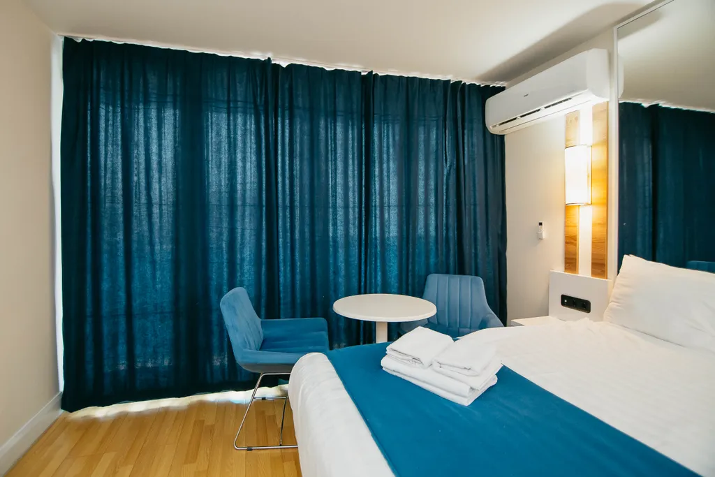 Студия с видом на море