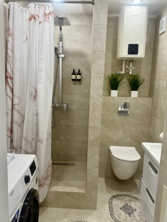 Чистая и уютная квартира-студия рядом с Монастырем