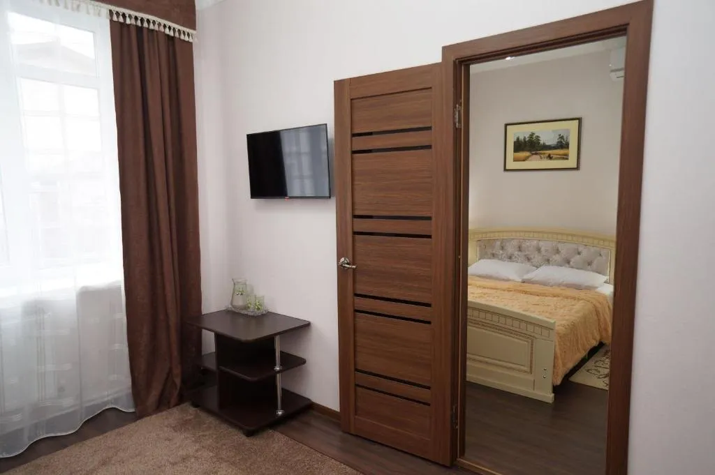 Семейный 2х комнатный номер с видом на горы